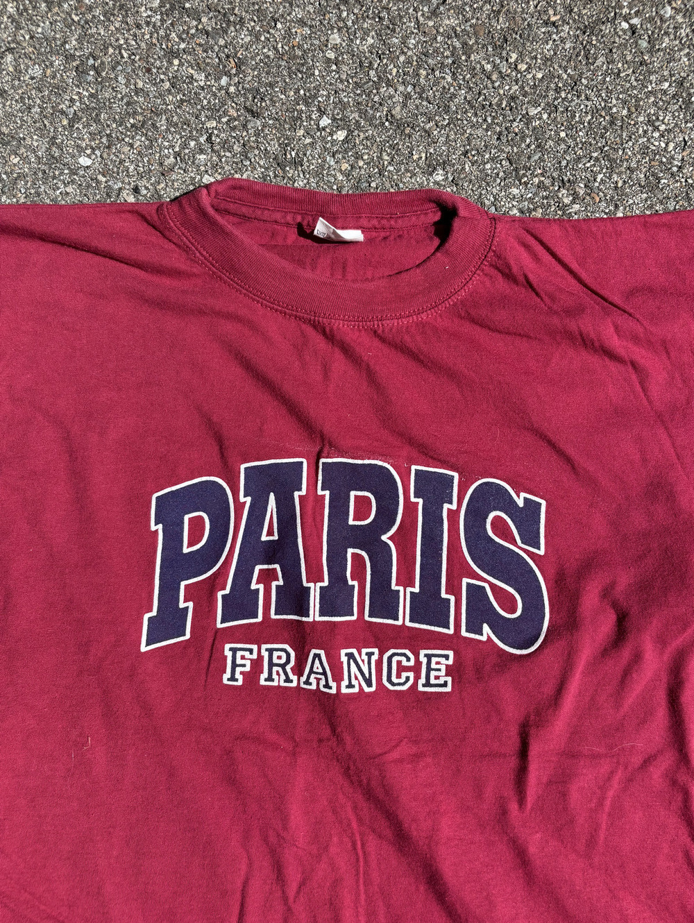 90s Burgundy Paris France T-shirt